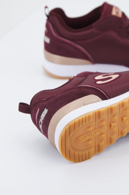 SKECHERS RETROS-OG -GOLDN GURL en color BURDEOS  (4)