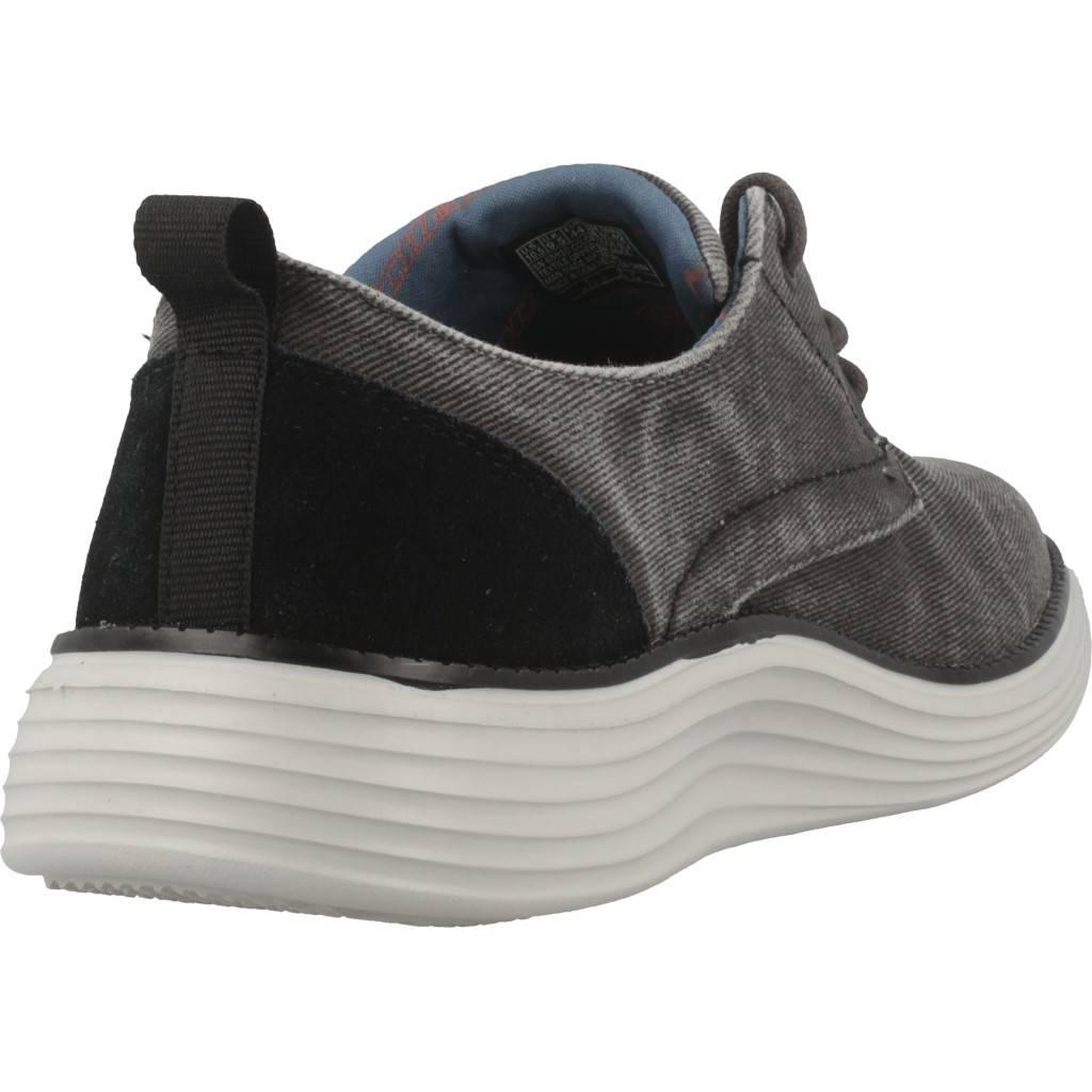 SKECHERS STATUS . PEXTON en color NEGRO  (3)