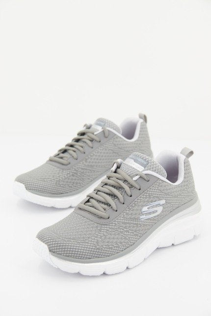 SKECHERS FASHION FIT BOLD BOUNDARIES en color GRIS  (1)