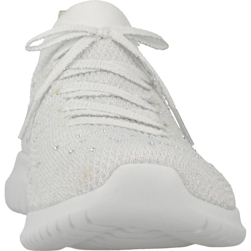 SKECHERS ULTRA FLEX STROLLING OUT en color BLANCO  (6)