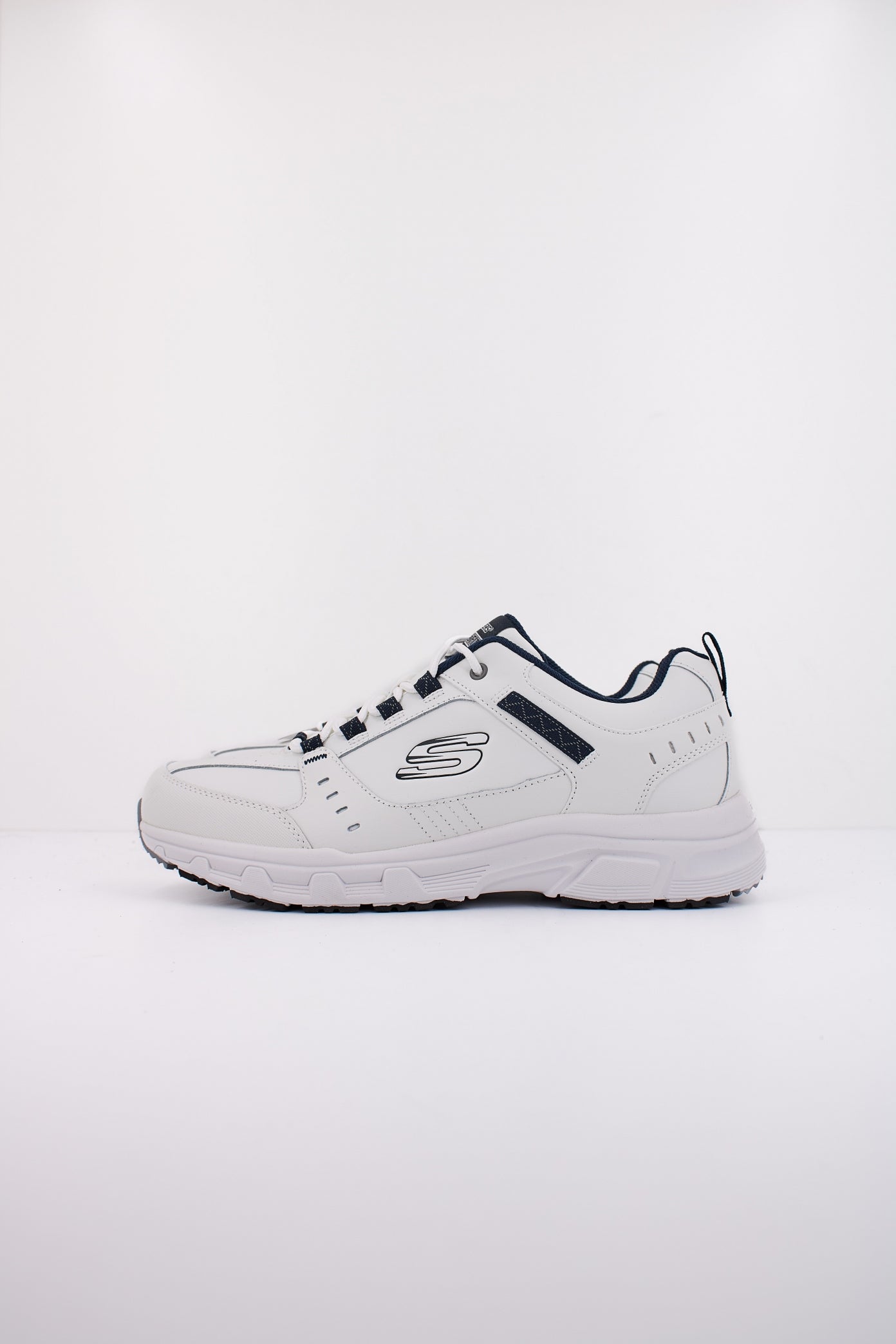 SKECHERS OAK CANYON - REDWICK en color BLANCO  (1)