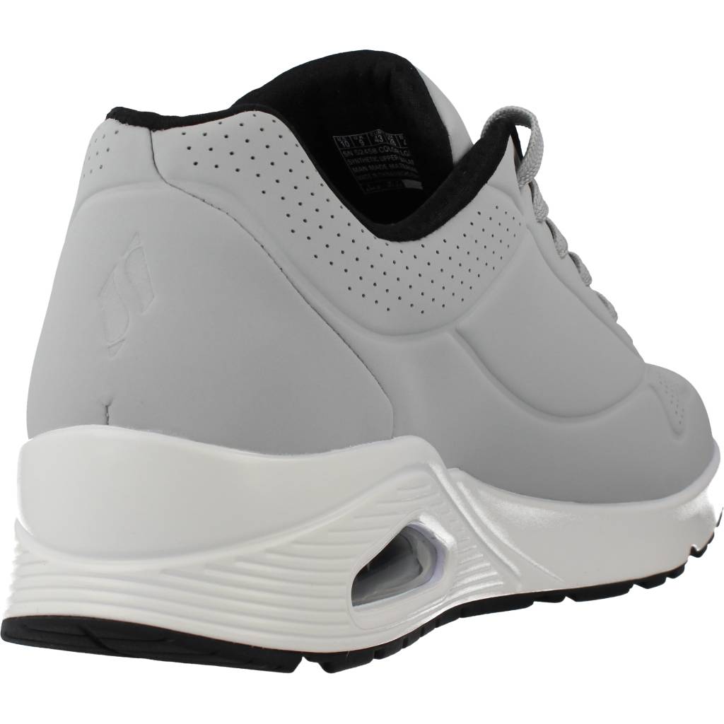 SKECHERS UNO STAND ON AIR en color GRIS  (3)