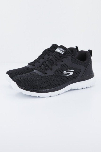 SKECHERS BOUNTIFUL QUICK PATH en color NEGRO  (1)