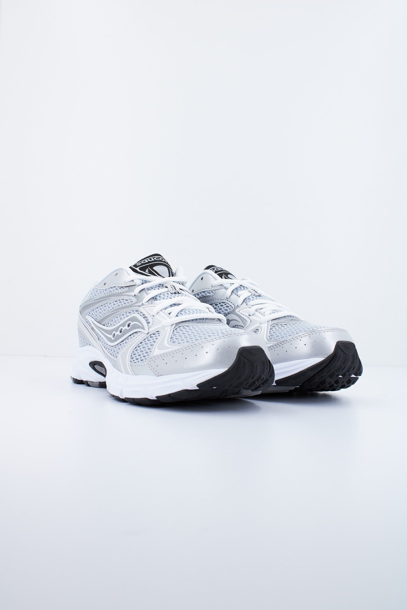 SAUCONY S- en color GRIS  (2)