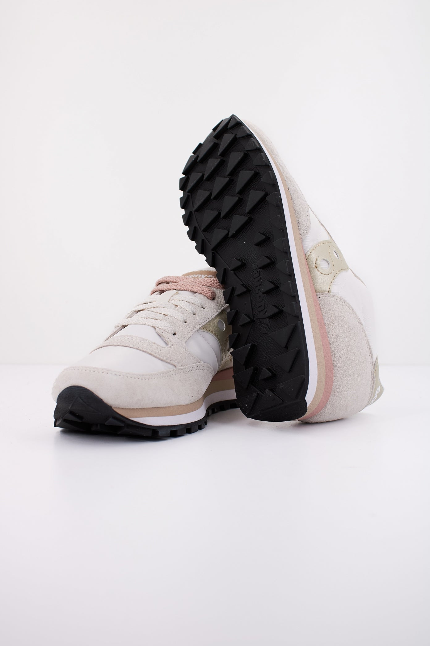 SAUCONY JAZZ TRIPLE en color BLANCO  (4)