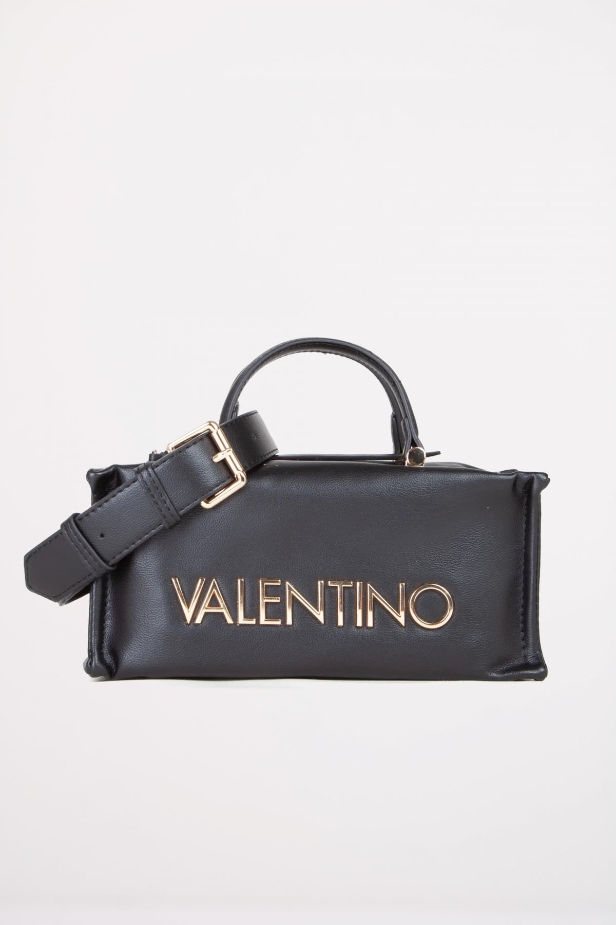 VALENTINO BAGS  en color NEGRO  (1)