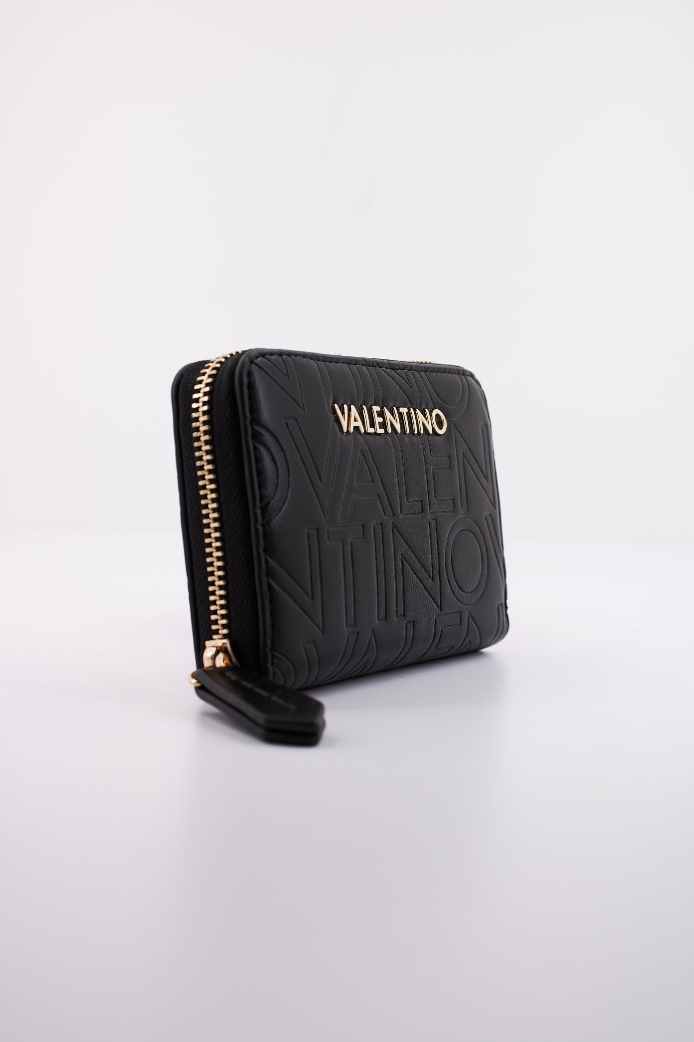 VALENTINO BAGS  LADY SYNTHETIC WALLET LI en color NEGRO  (2)