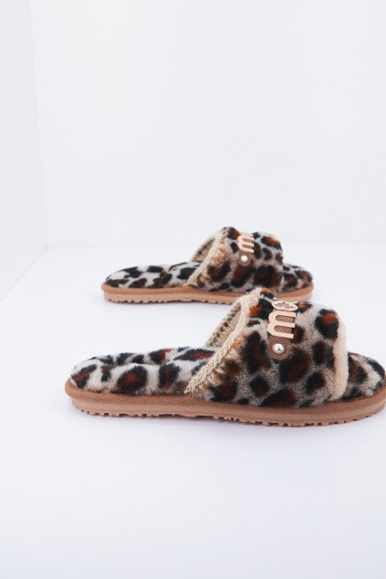 MOU SLIDE SLIPPER PRINT SHEES en color ANIMAL PRINT  (2)