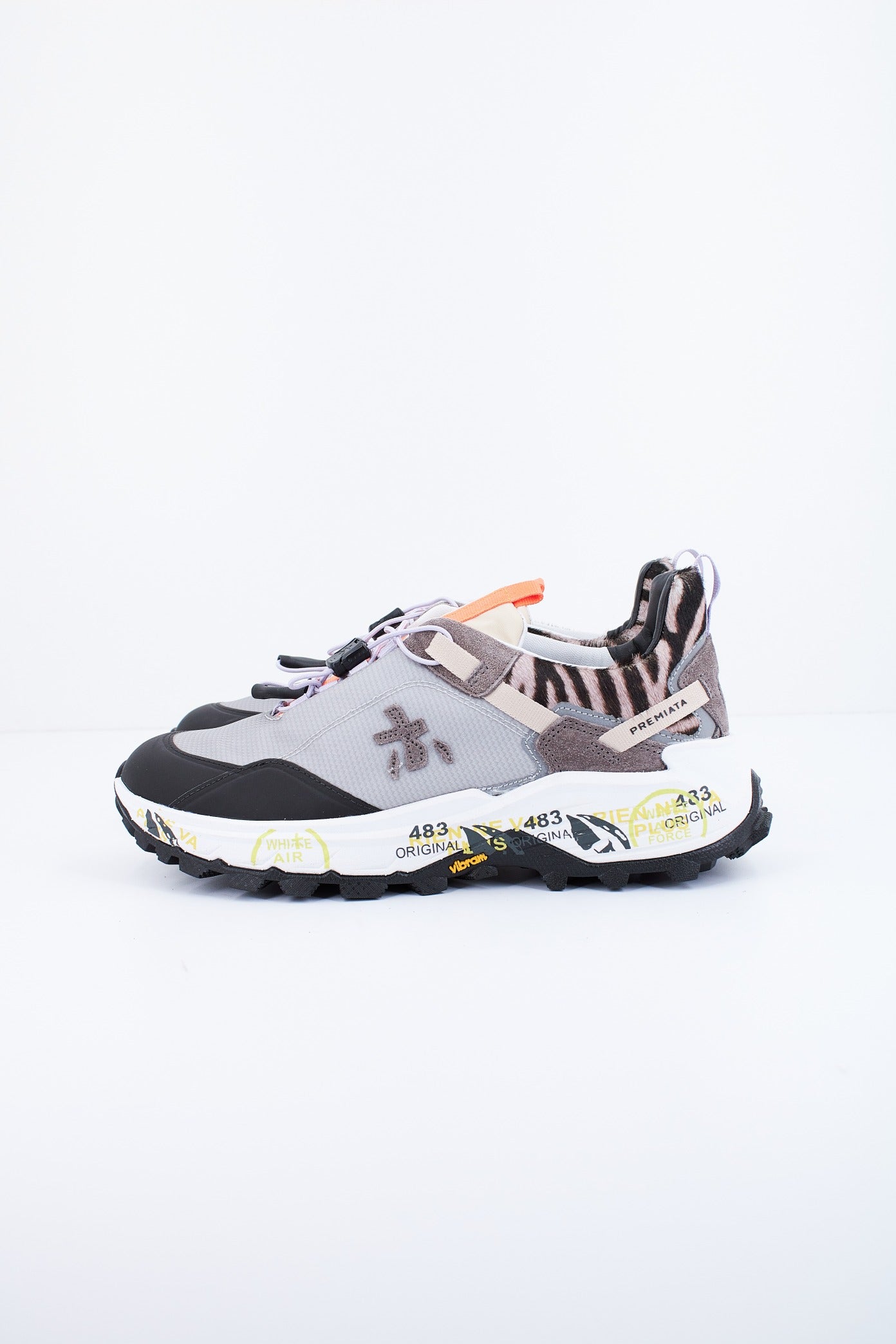 PREMIATA CROSS   en color GRIS  (1)