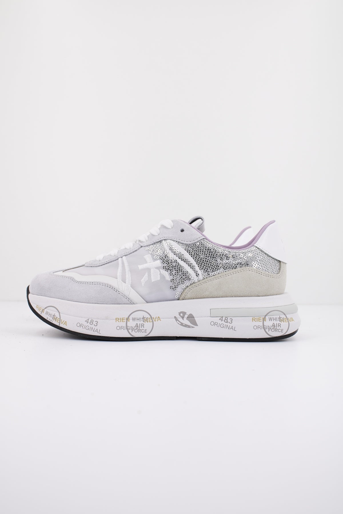 PREMIATA CASSIE  en color GRIS  (1)