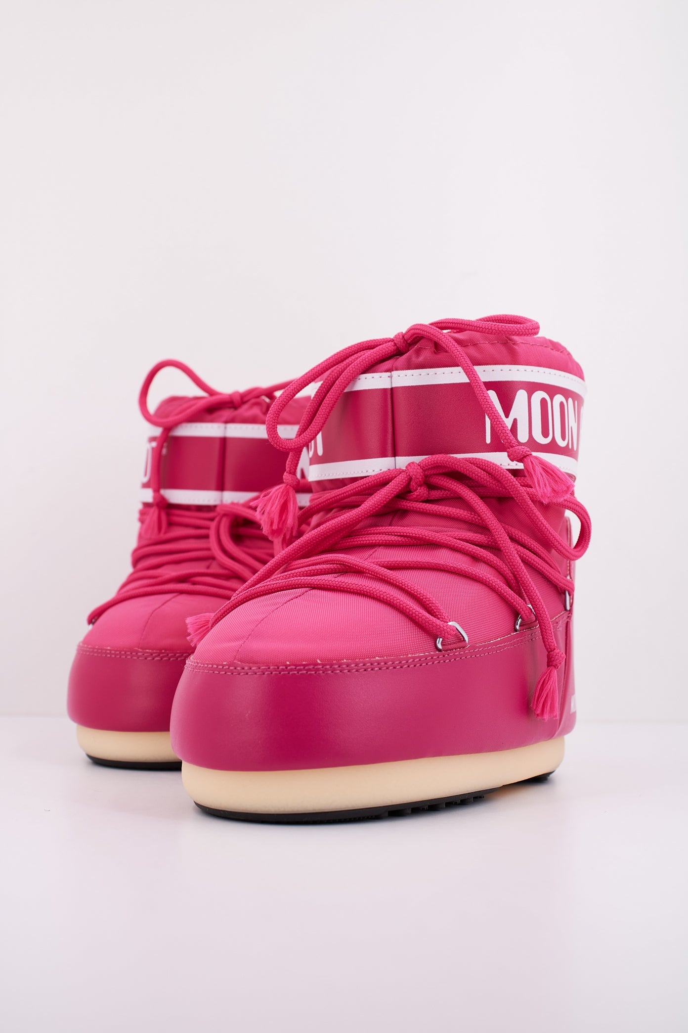 MOON BOOT  MB ICON LOW NY en color ROSA  (2)