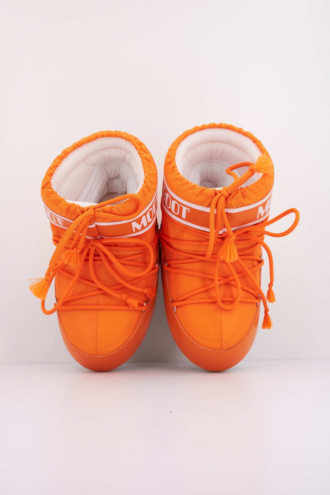 MOON BOOT MB ICON LOW NY en color NARANJA  (3)