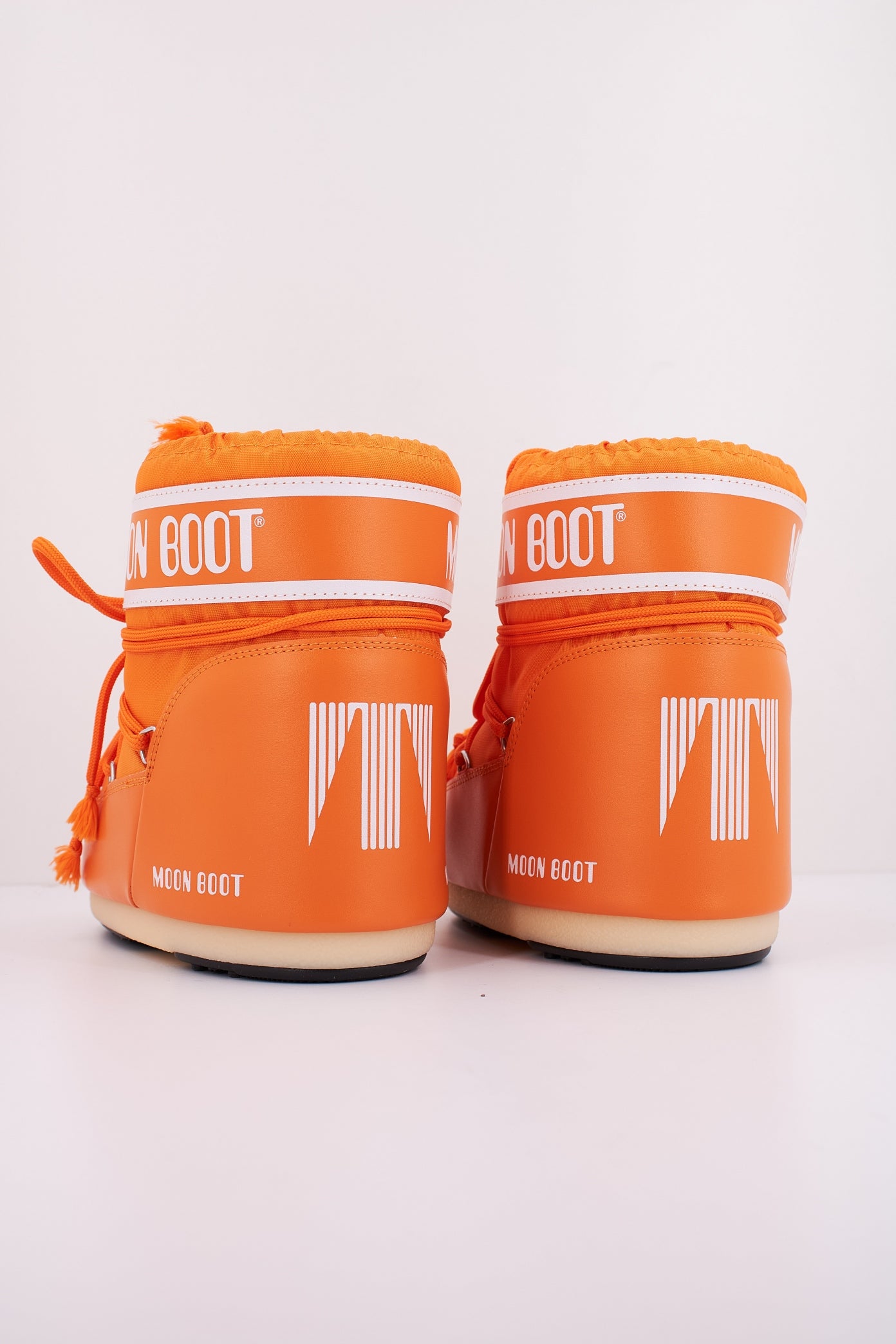 MOON BOOT MB ICON LOW NY en color NARANJA  (4)