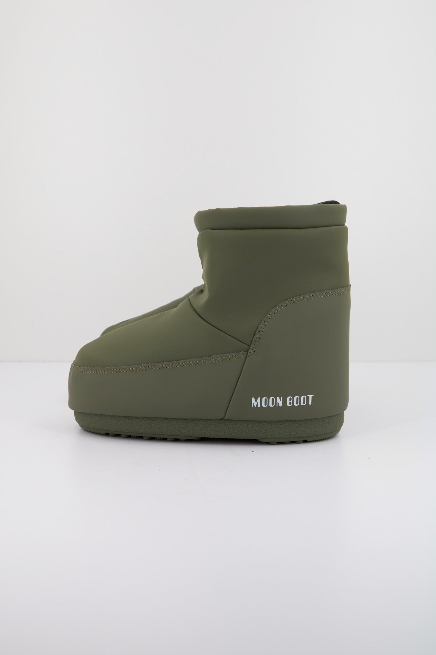 MOON BOOT MB ICON LOW NOLACE RUB en color VERDE  (1)