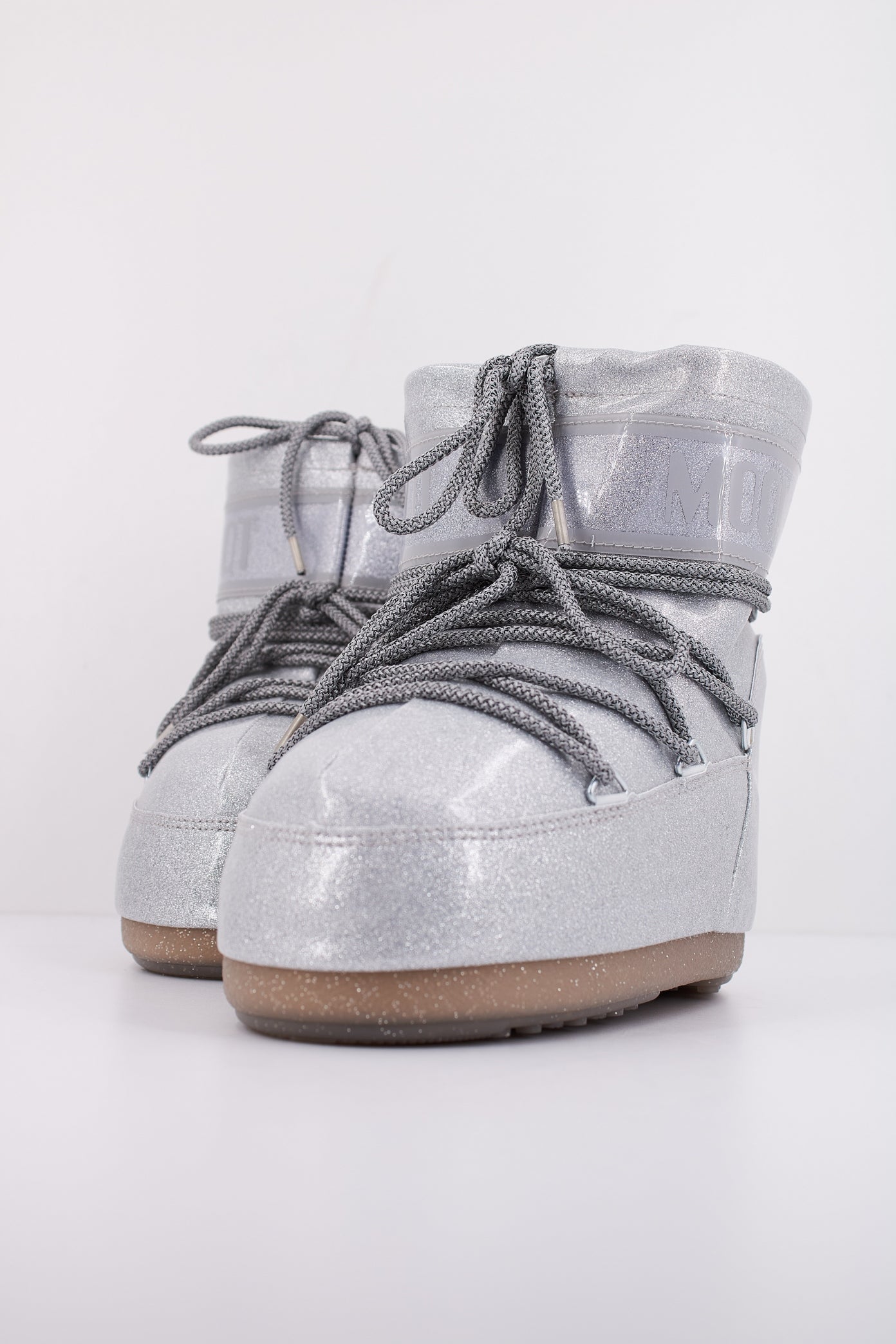 MOON BOOT MB ICON LOW GLITT en color PLATA  (2)