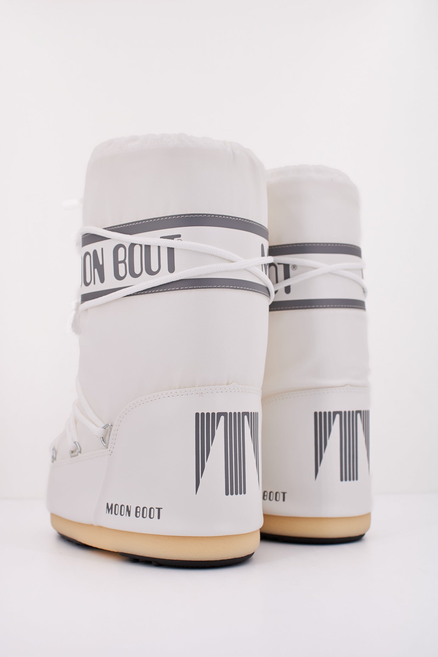 MOON BOOT MB ICON NYLON en color BLANCO  (4)