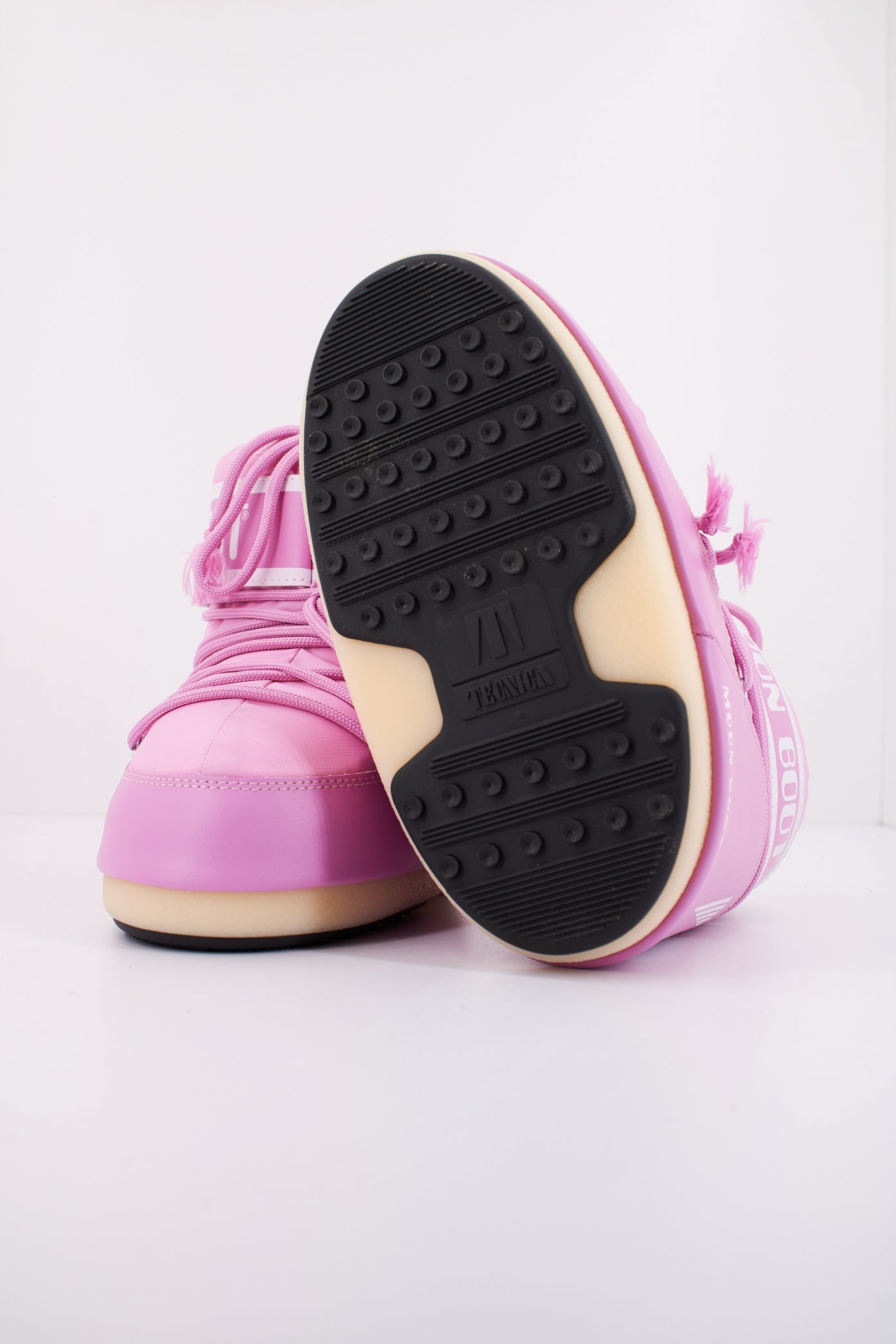 MOON BOOT MB ICON LOW NY en color ROSA  (5)