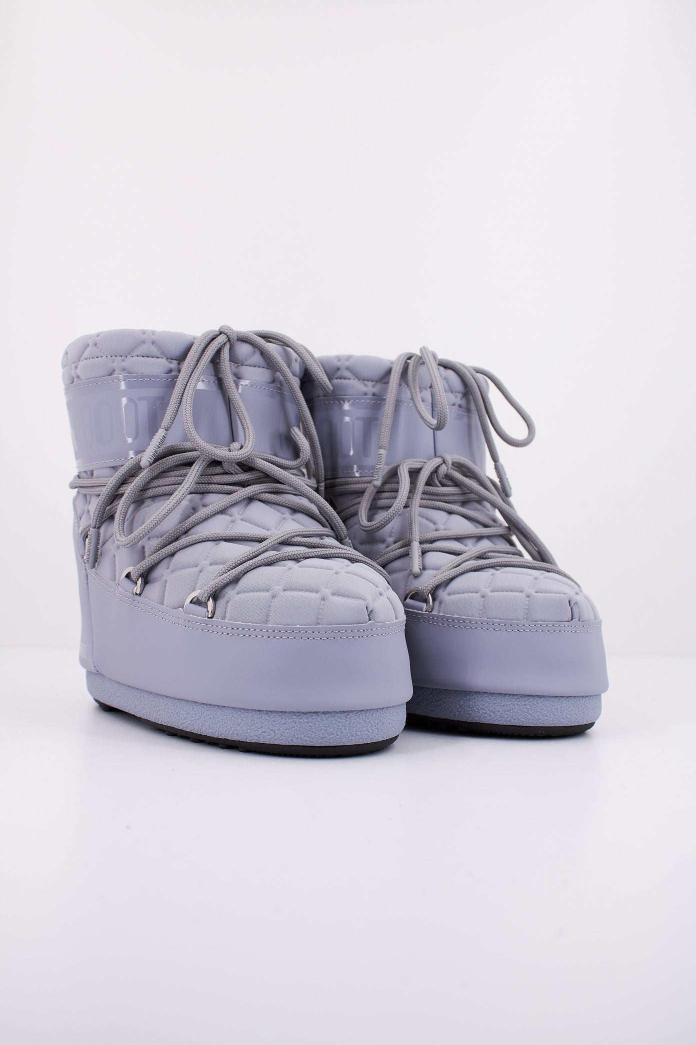 MOON BOOT MB ICON LOW QUIL en color GRIS  (2)