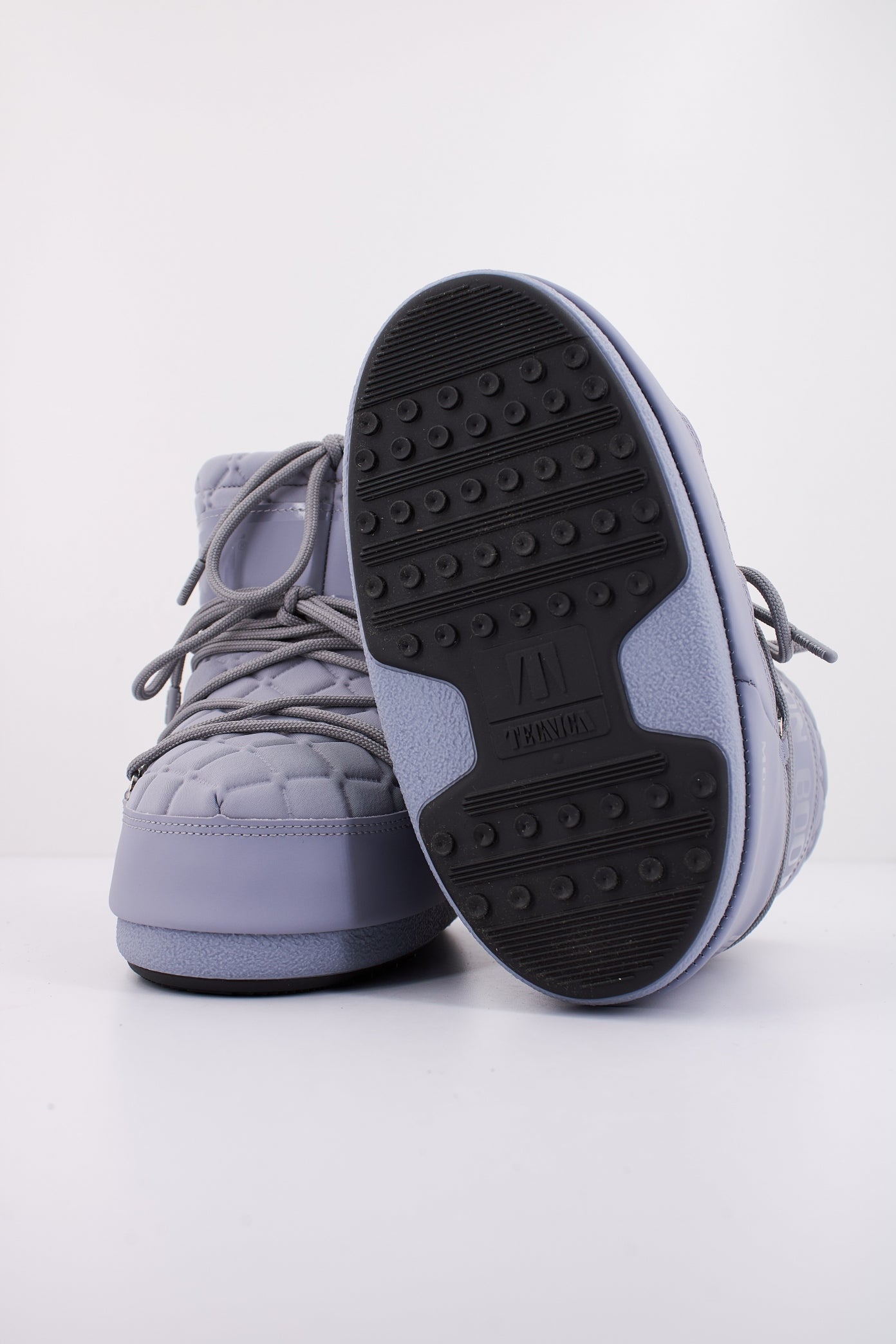 MOON BOOT MB ICON LOW QUIL en color GRIS  (5)