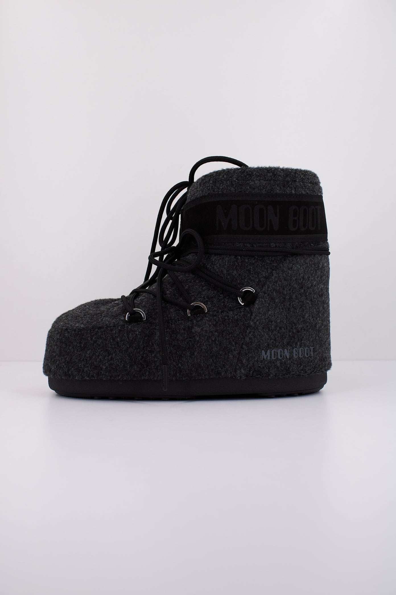 MOON BOOT MB ICON LOW FELT en color NEGRO  (1)