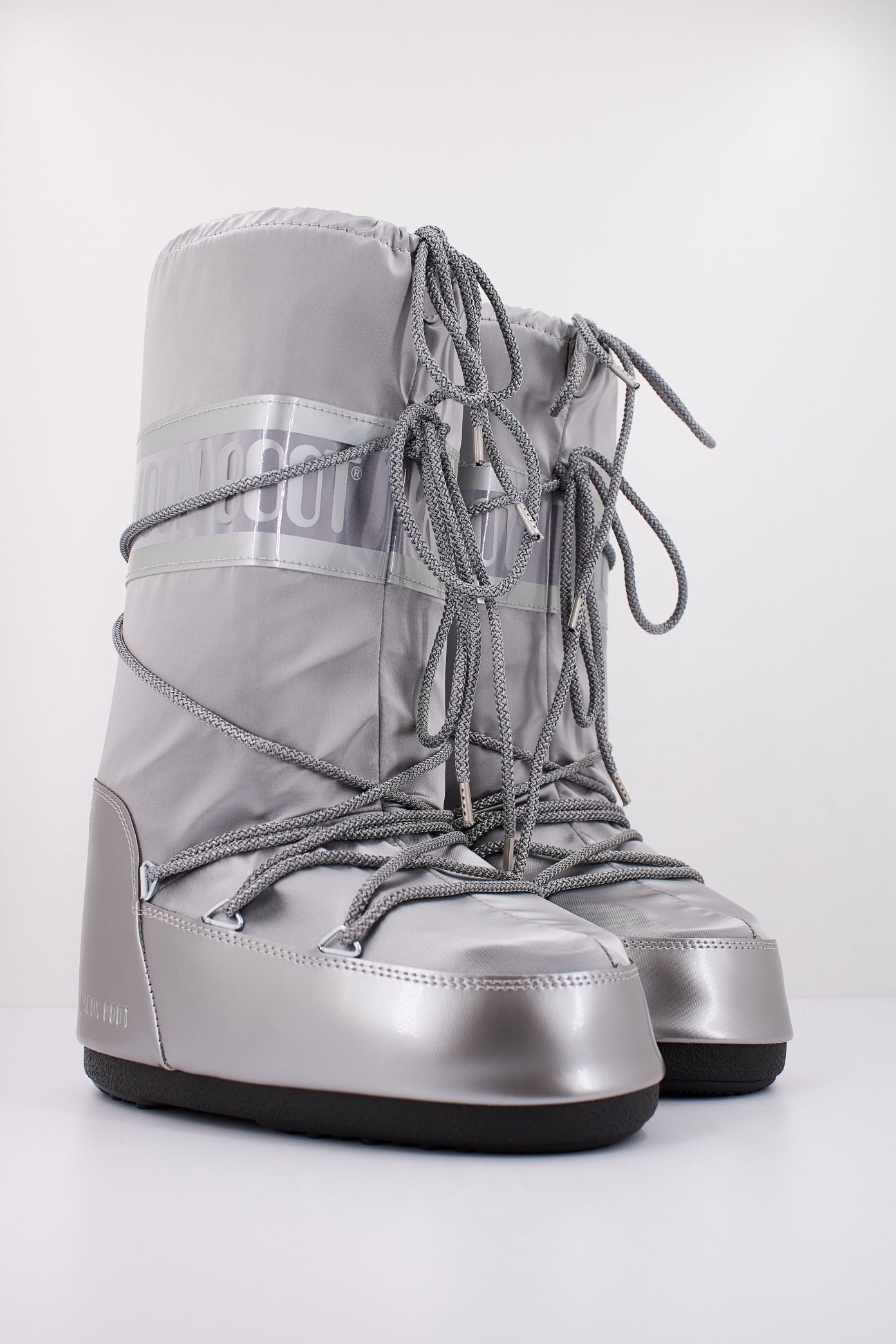 MOON BOOT GLANCE en color PLATA  (2)