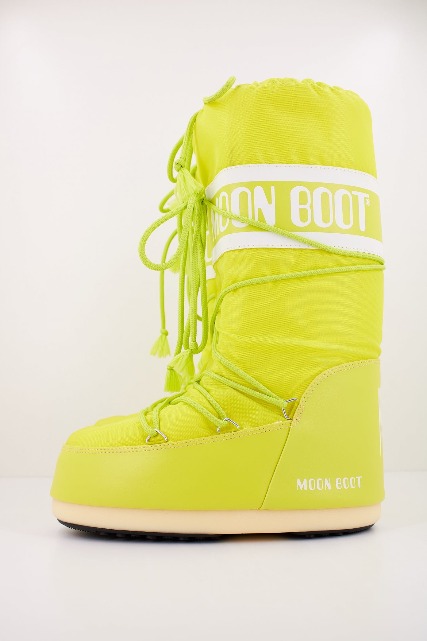 MOON BOOT MB ICON NYLON en color AMARILLO  (1)