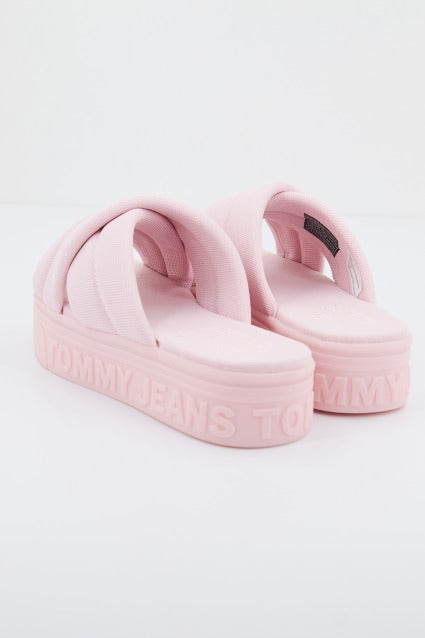 TOMMY JEANS  FLTFRM SANDAL en color ROSA  (3)