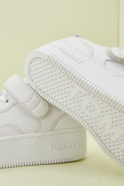 TOMMY JEANS ADHESIVE STRIP FLATFORM en color BLANCO  (4)