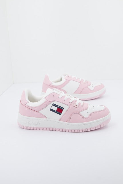 TOMMY JEANS RETRO BASKET WMN en color ROSA  (3)