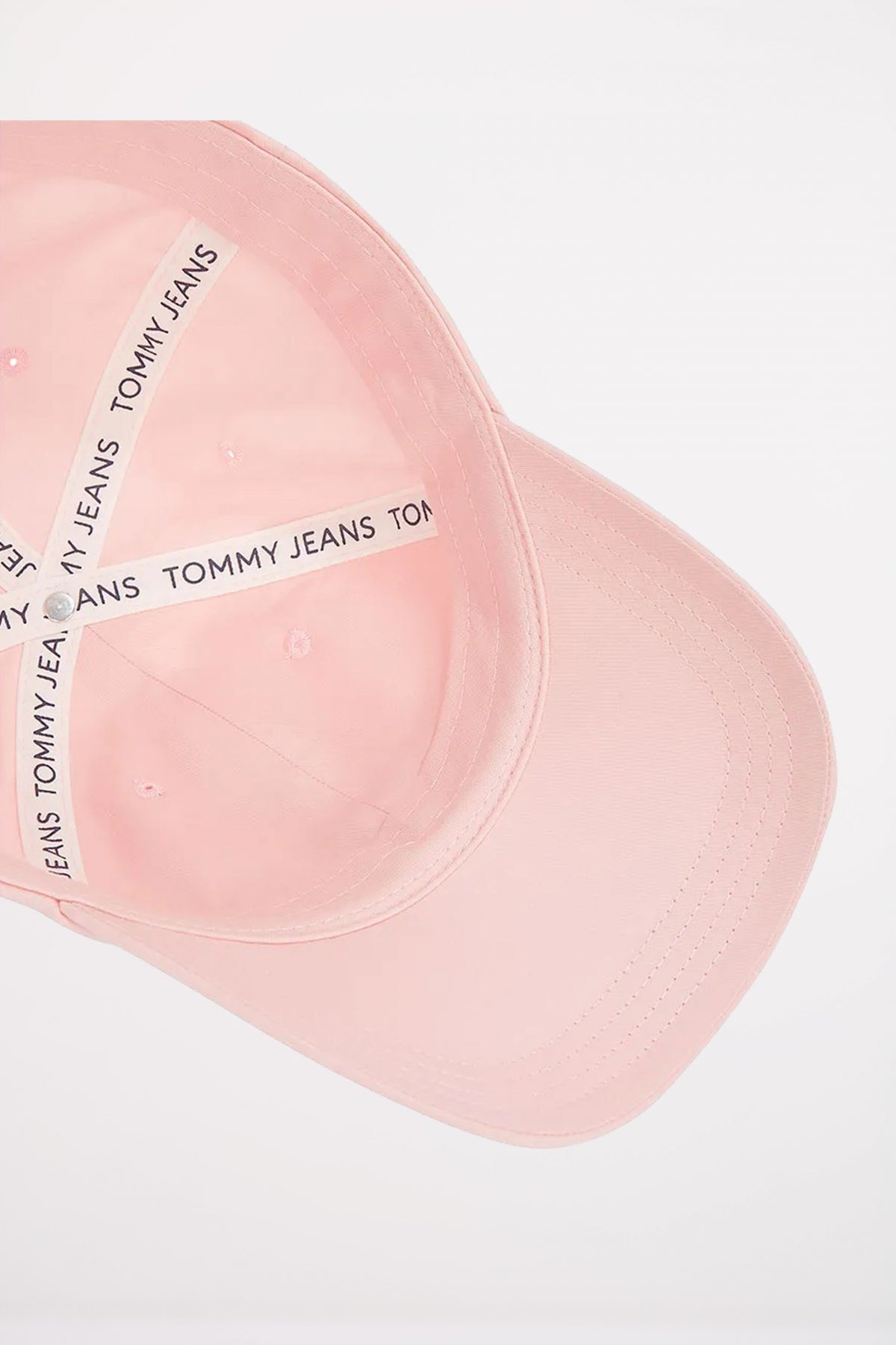 TOMMY JEANS  LINEAR LOGO  PANEL CAP en color ROSA  (3)