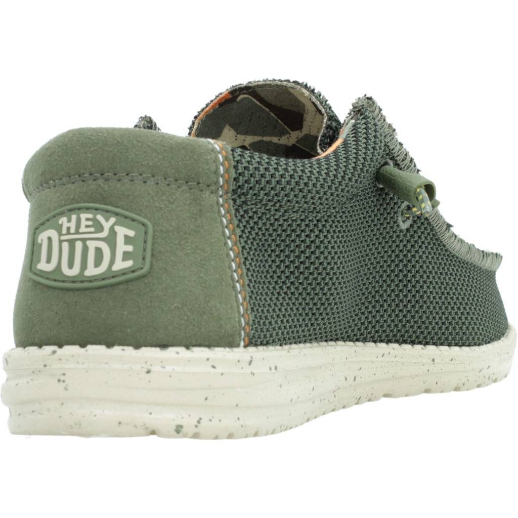 HEY DUDE WALLY SOX en color VERDE  (3)