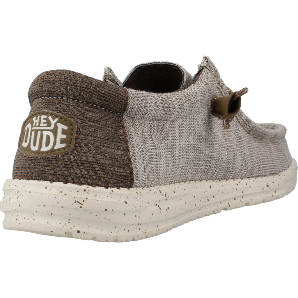 HEY DUDE WALLY STRETCH MIX en color MARRON CLARO  (3)