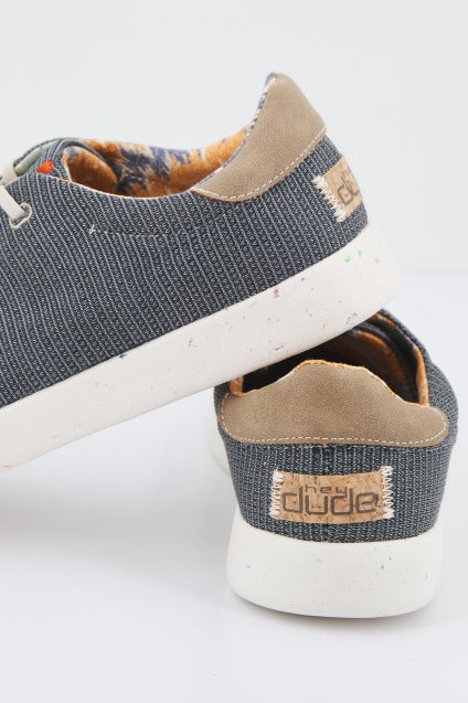 HEY DUDE KOB ECO en color GRIS  (2)