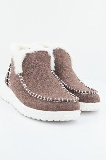 HEY DUDE DENNY FAUX SHEARLING en color MARRON  (1)