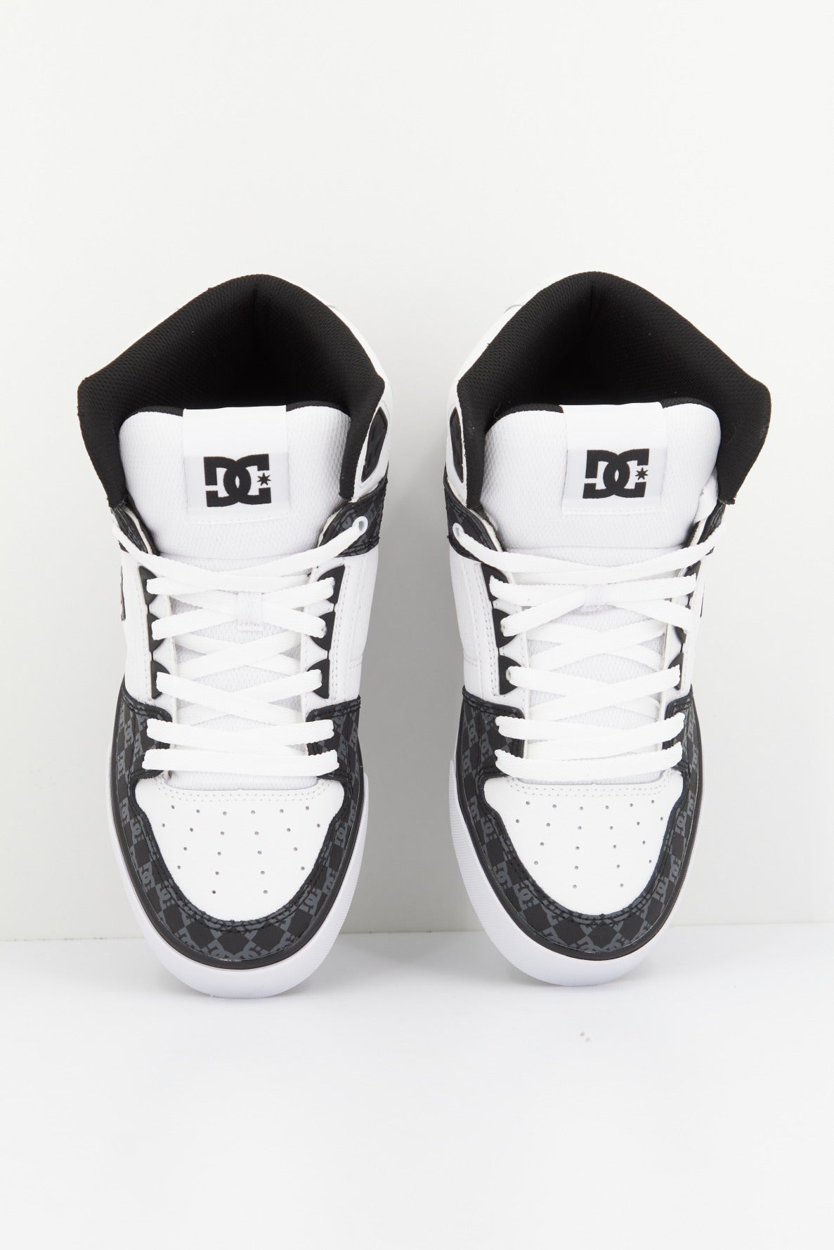 DC PURE HIGH TOP WC en color BLANCO  (2)