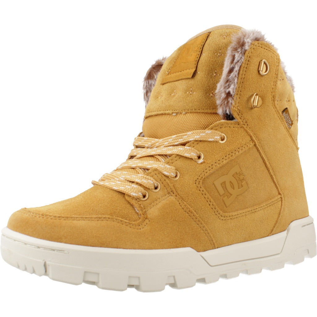 DC MANTECA  BOOT en color AMARILLO  (1)