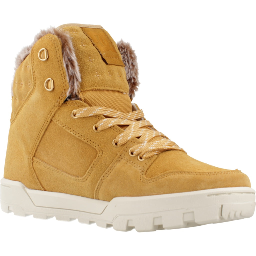 DC MANTECA  BOOT en color AMARILLO  (5)