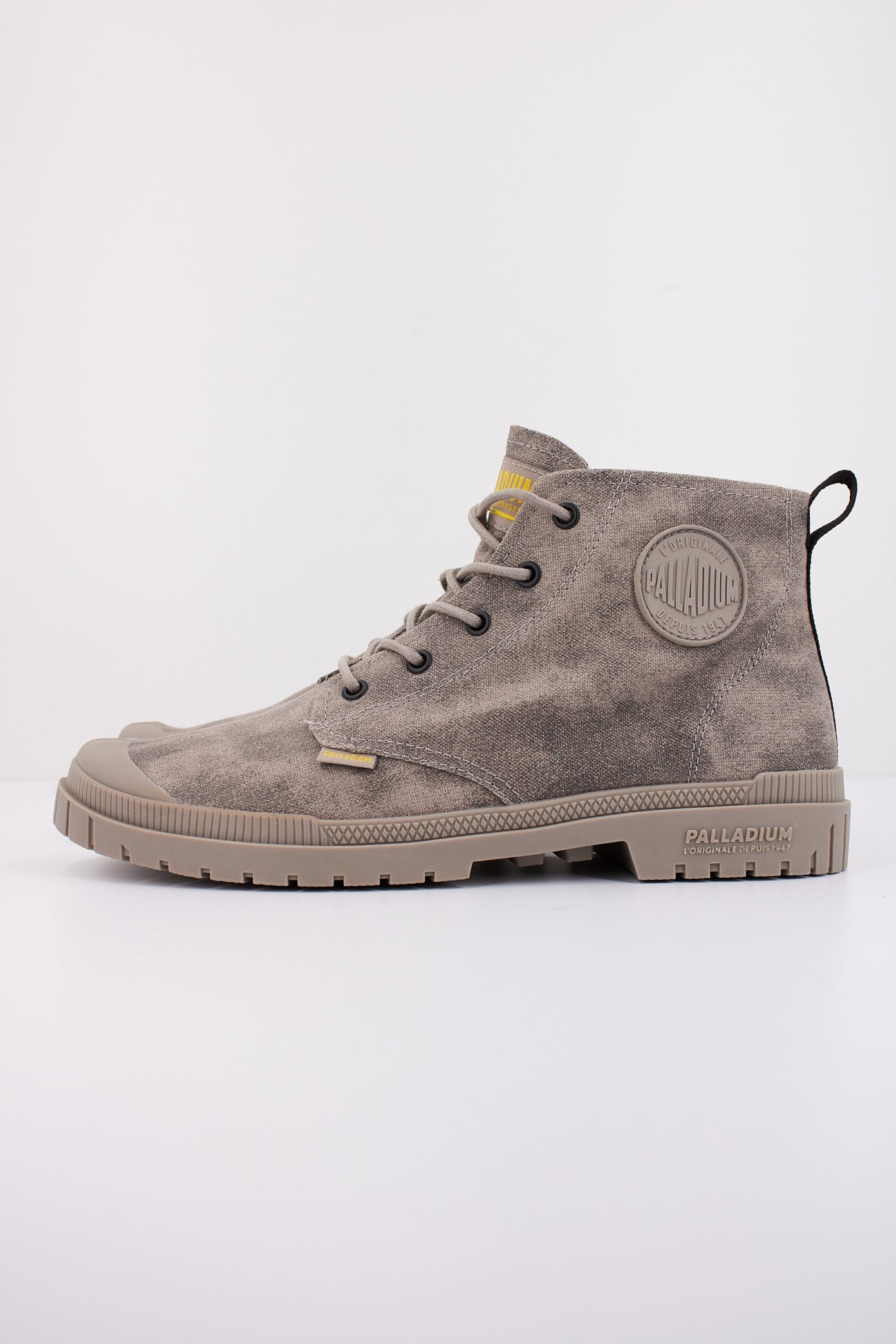 PALLADIUM  PAMPA SP HI en color GRIS  (1)