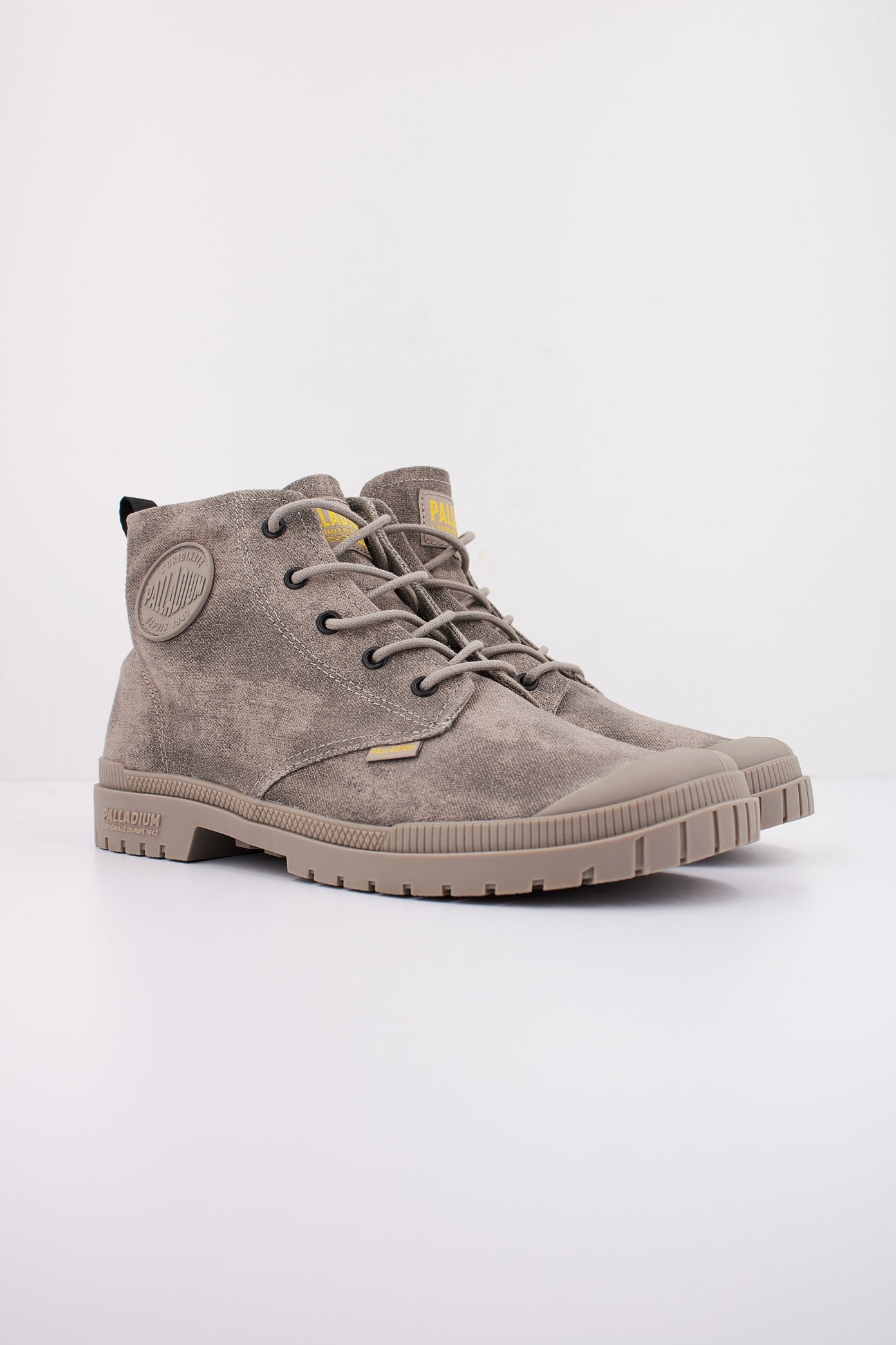 PALLADIUM  PAMPA SP HI en color GRIS  (2)