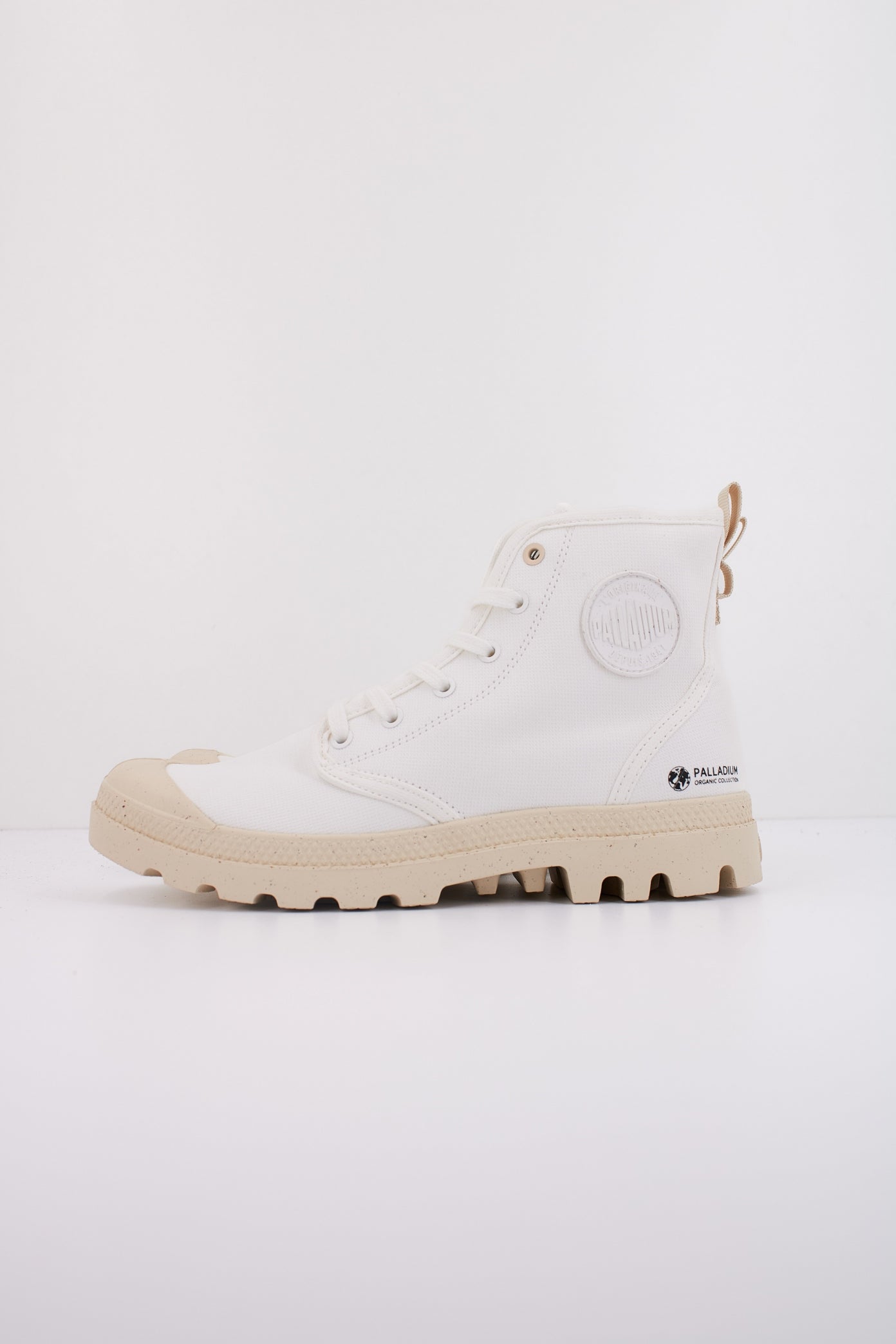 PALLADIUM PAMPA HI ZIP ORGANIC en color BLANCO  (1)