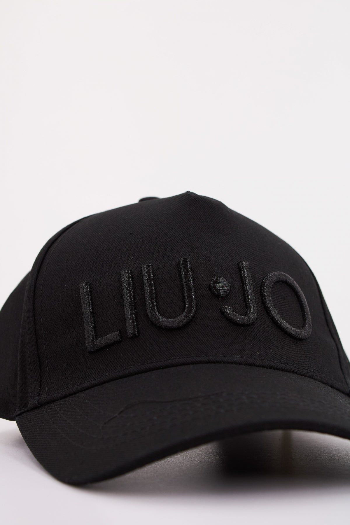 LIU-JO BASEBALL CON LOGO en color NEGRO  (4)