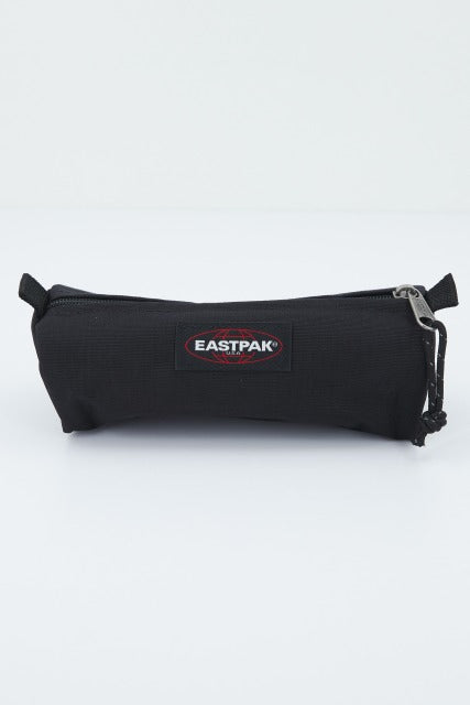 EASTPAK BENCHMARK SINGLE en color NEGRO  (1)