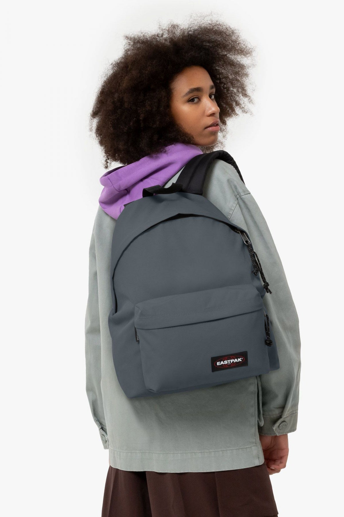 EASTPAK  PADDED PAK'R en color GRIS  (4)