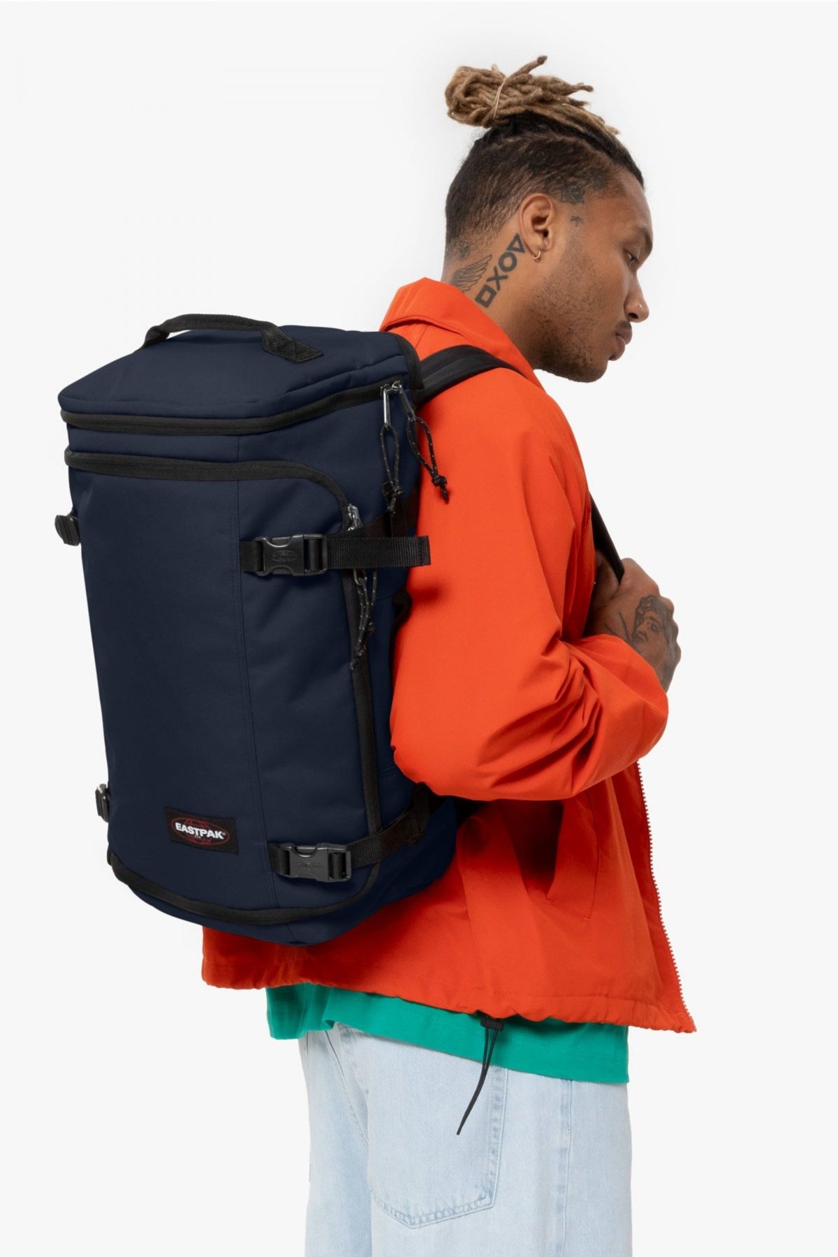 EASTPAK CARRY PACK en color AZUL  (3)