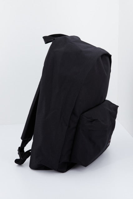 EASTPAK EK en color NEGRO  (1)