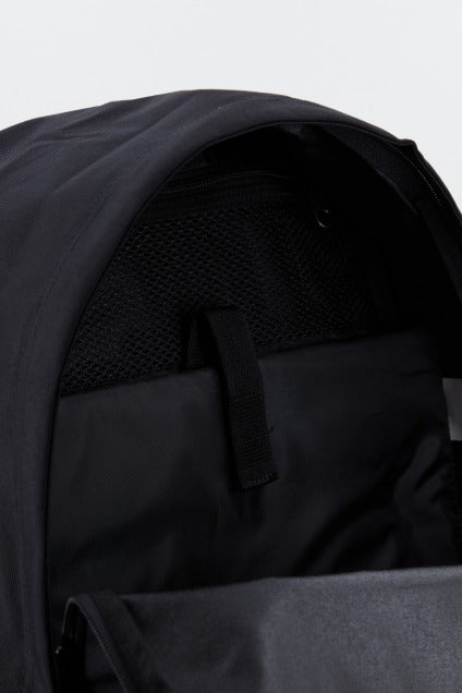 EASTPAK EK en color NEGRO  (4)