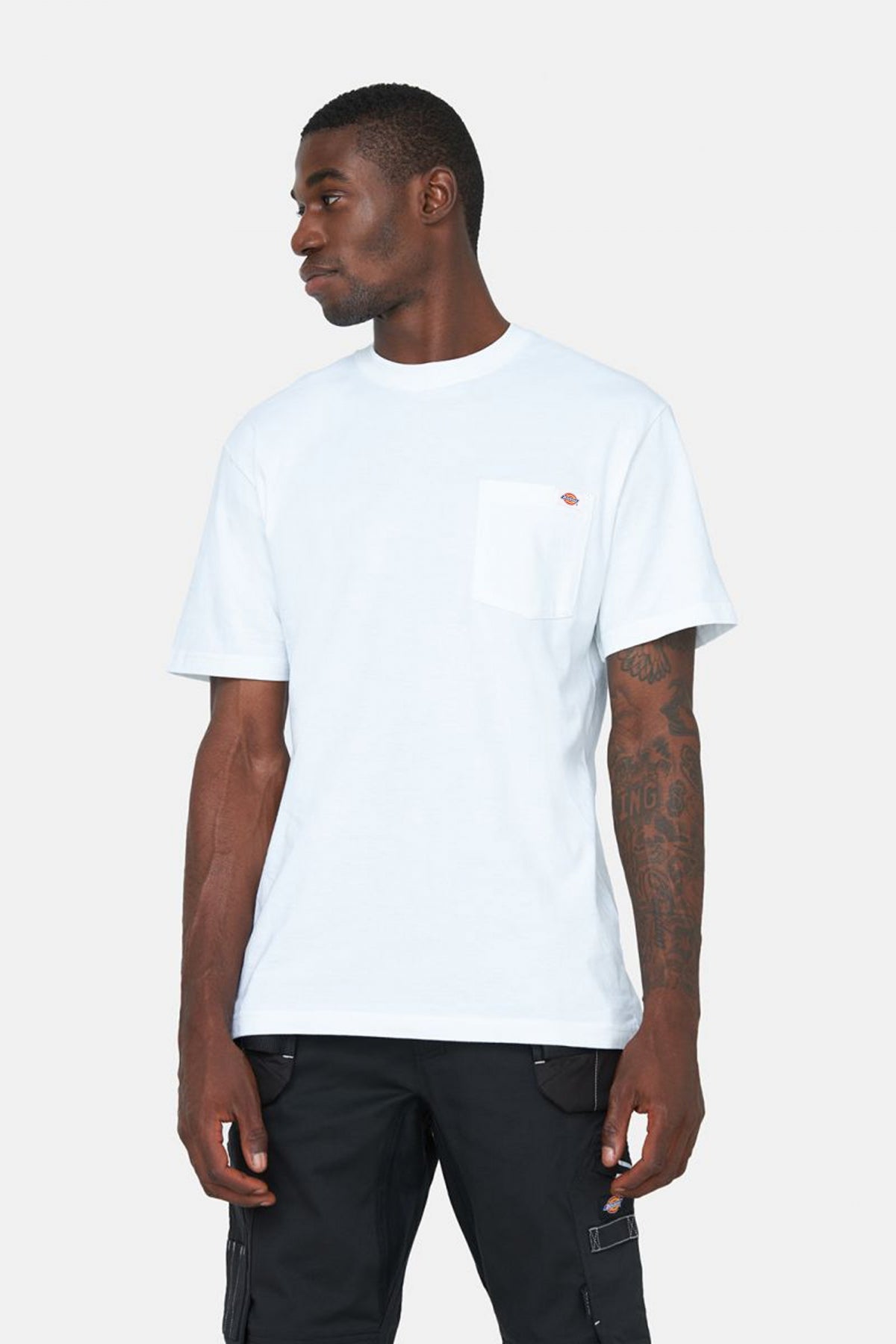 DICKIES LURAY POCKET TEE en color BLANCO  (1)