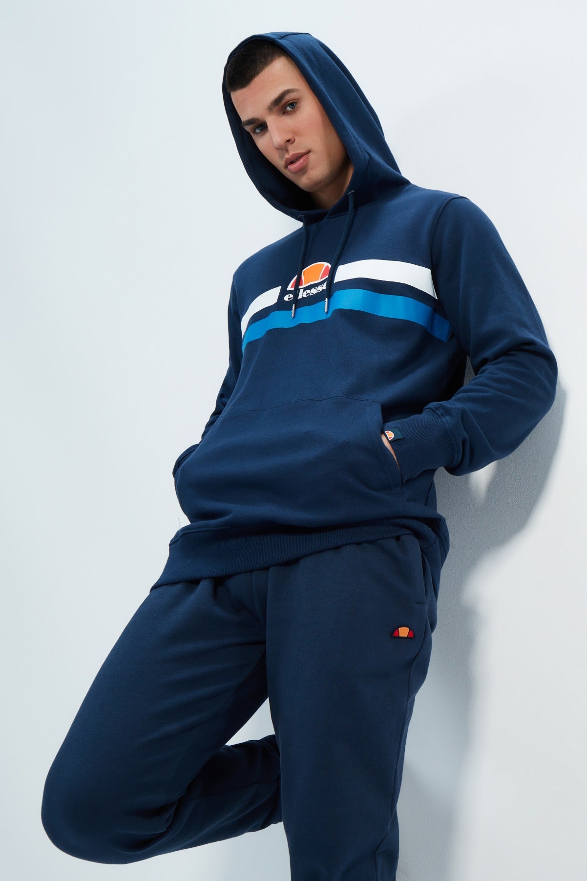 ELLESSE ALRONI OH HOODY en color AZUL  (4)