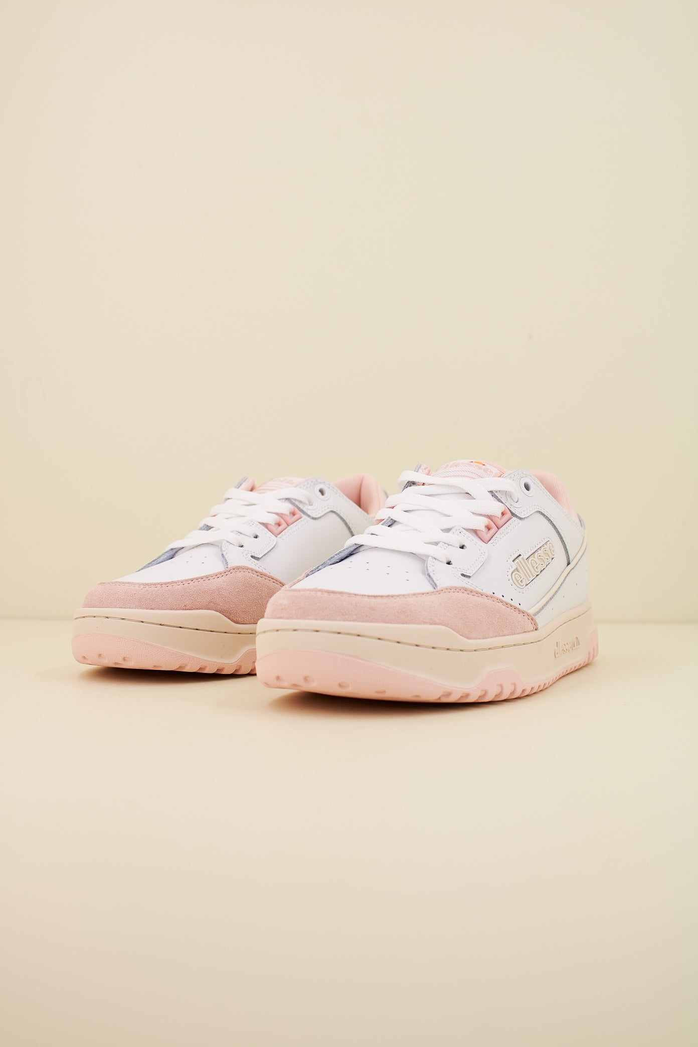 ELLESSE  LS CUPSOLE en color ROSA  (2)