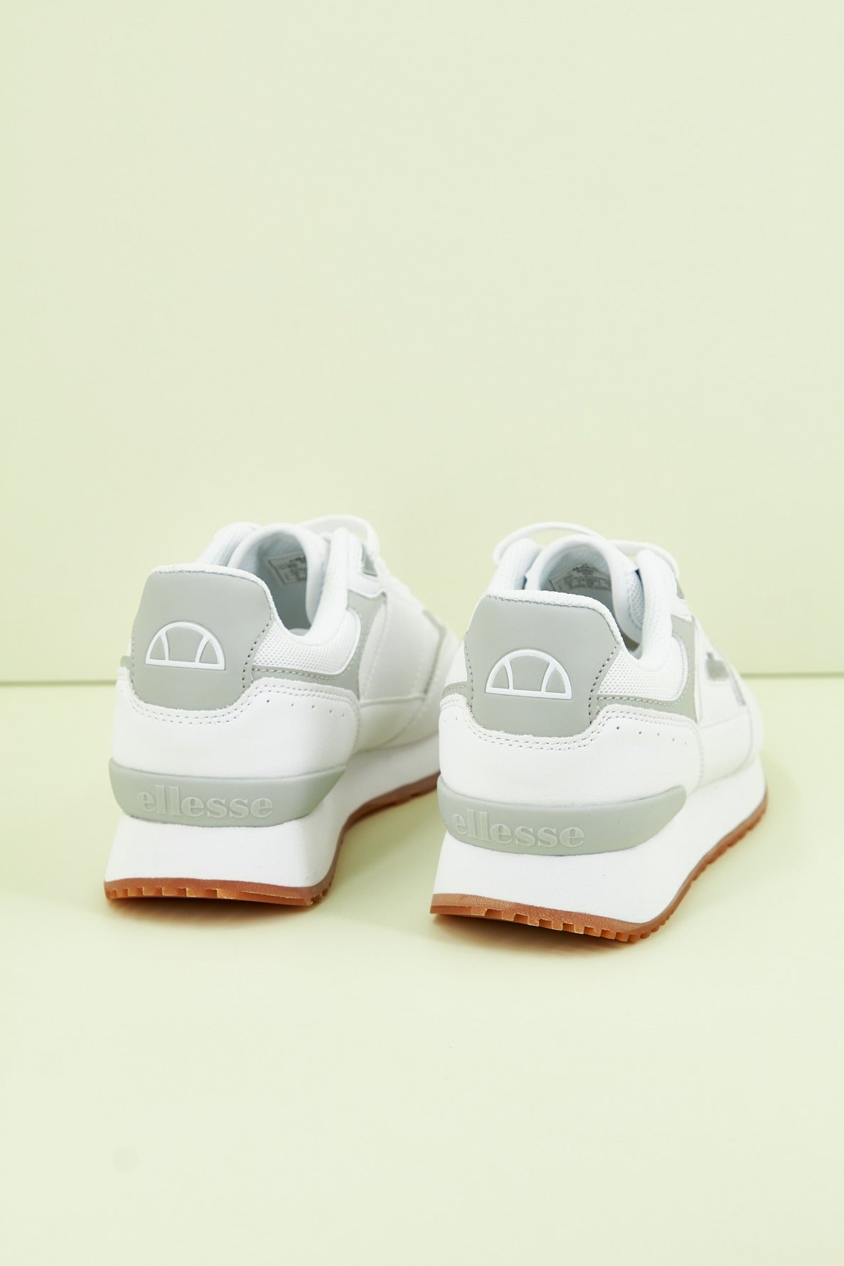 ELLESSE GARA RUNNER en color BLANCO  (4)